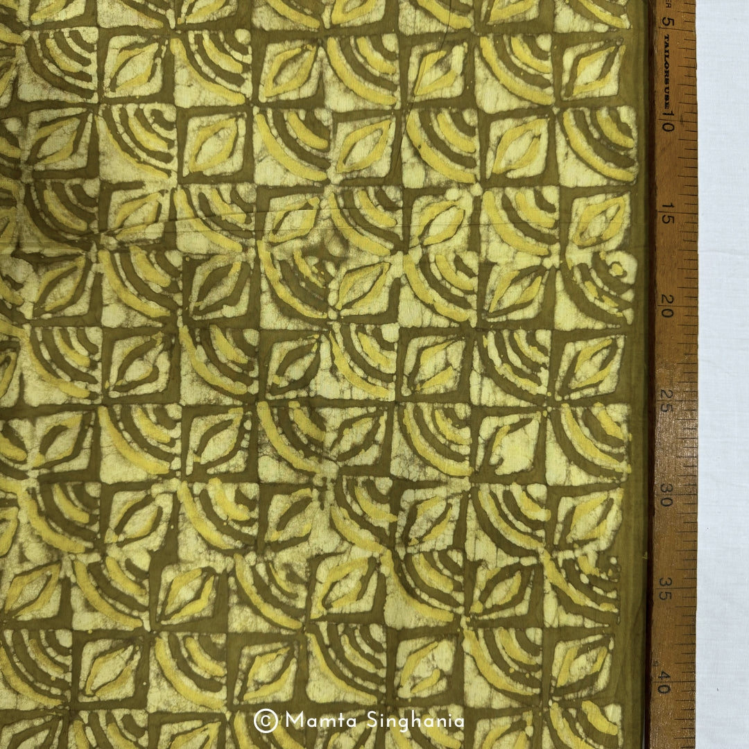 Geometric Dabu Printed Cotton Fabric