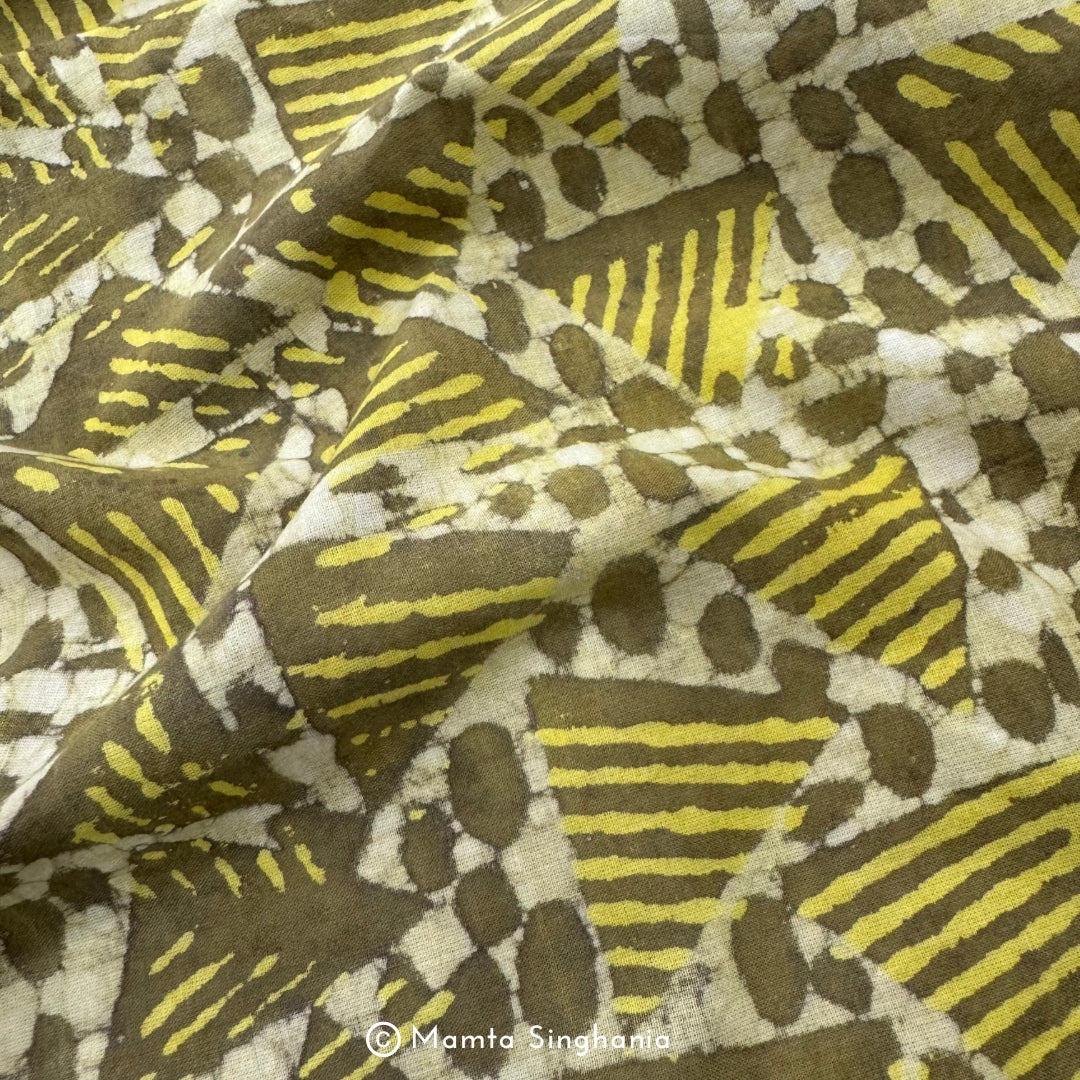 Geometric Dabu Printed Cotton Fabric