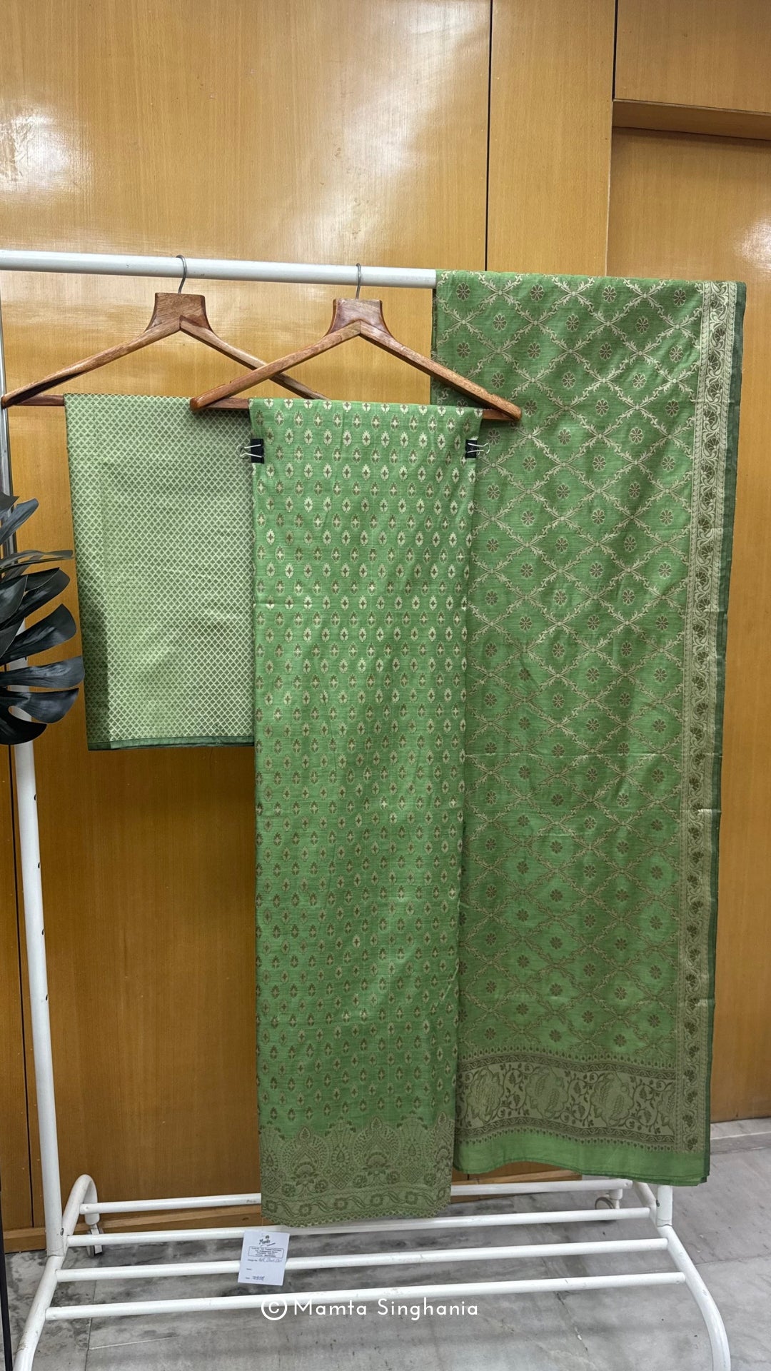 Emerald Green Banarasi Jacquard Suit Set